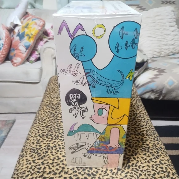 Pop Mart- Mega Royal Molly - Childishness 400% - Picture 8 of 8